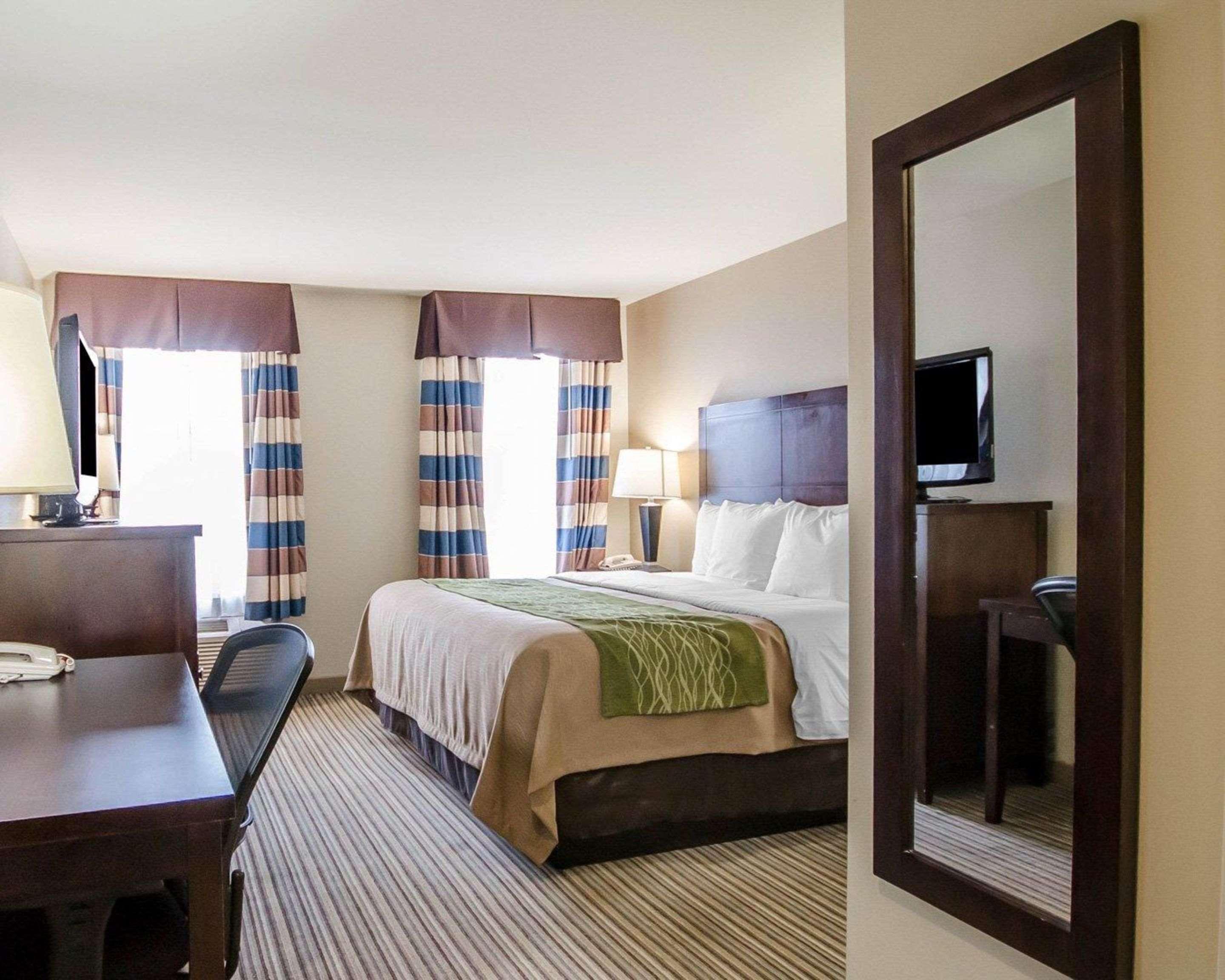 Surestay Plus By Best Western Corydon Bagian luar foto