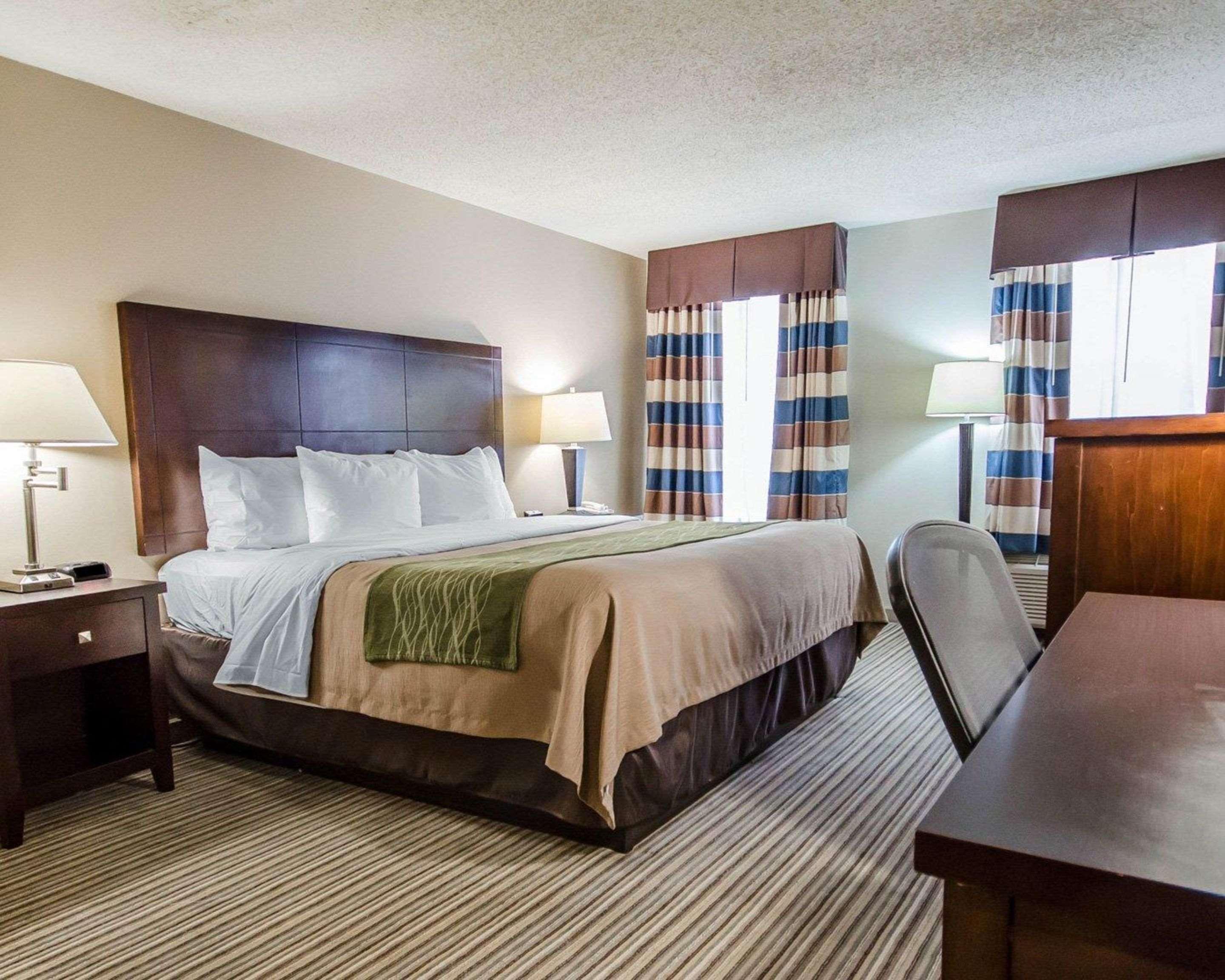 Surestay Plus By Best Western Corydon Bagian luar foto