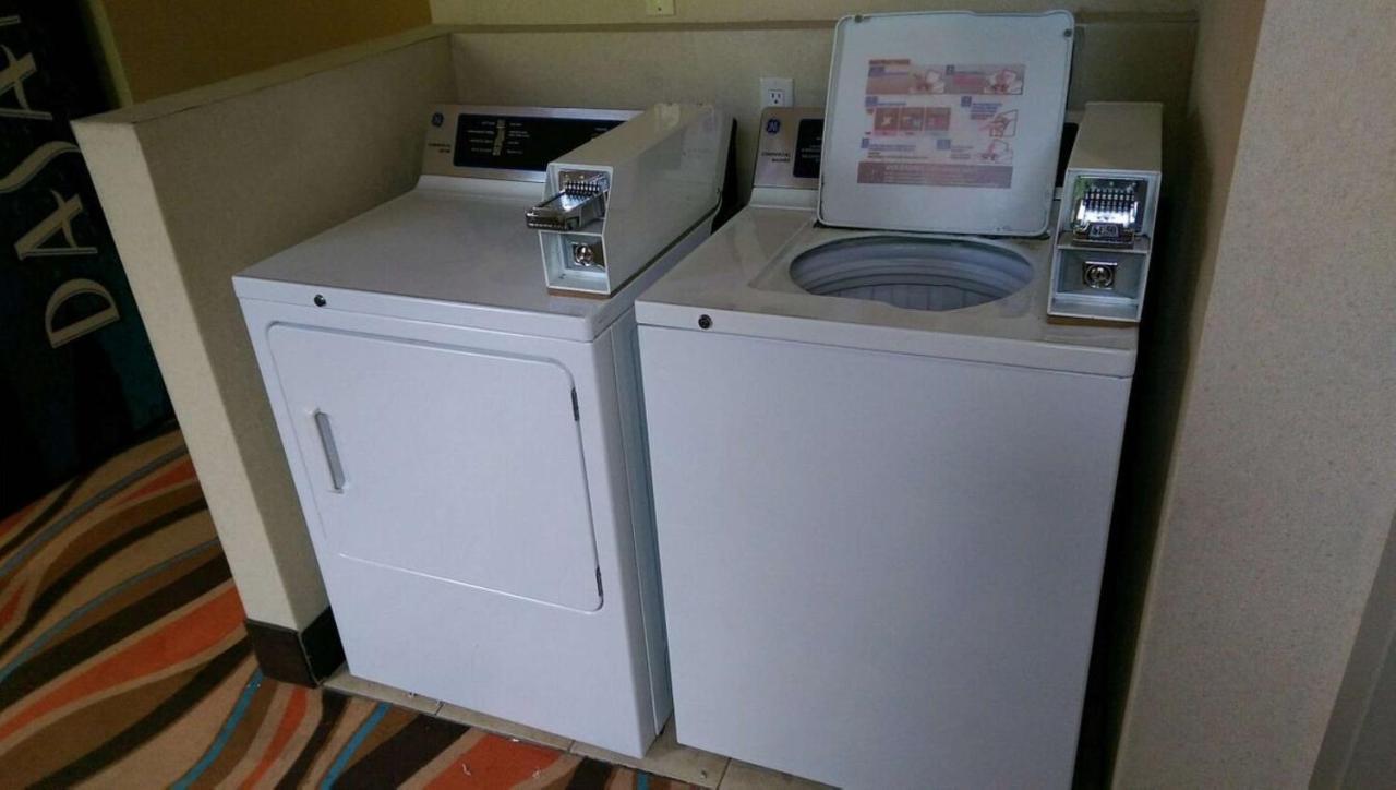 Surestay Plus By Best Western Corydon Bagian luar foto
